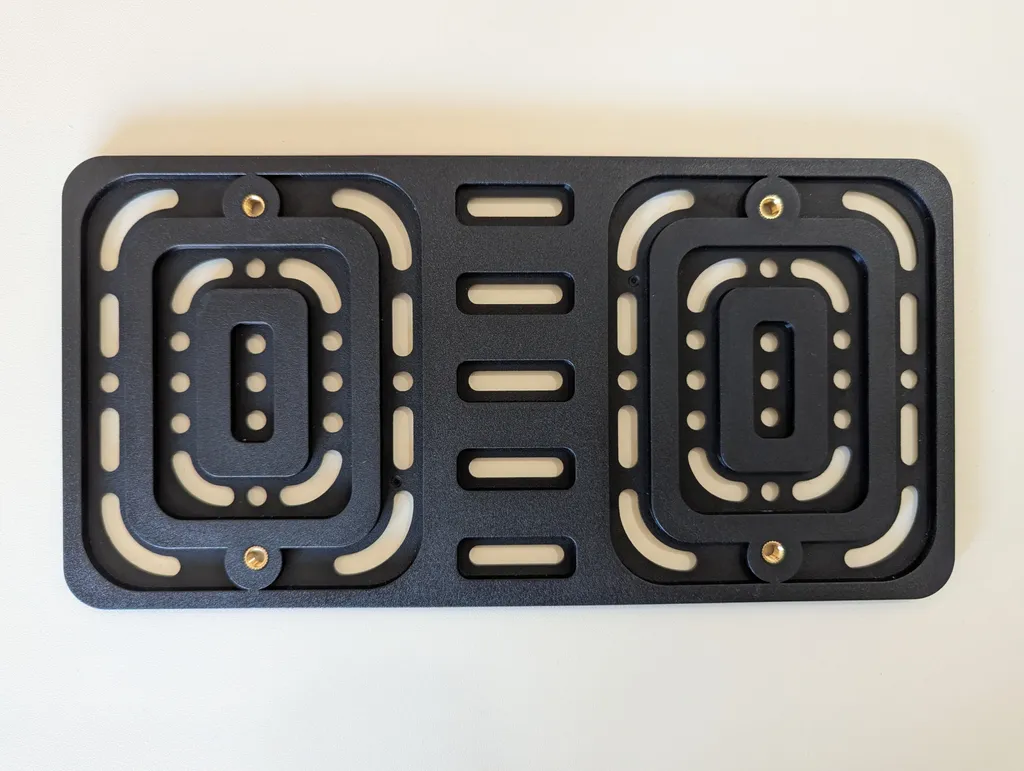 License plate bracket photo 1