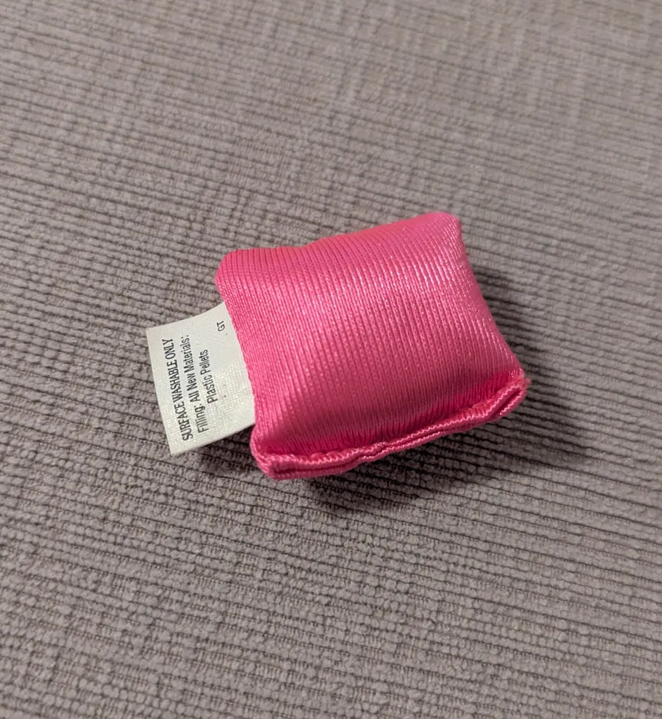 Pink Decorative Toy Pillow - New photo 1