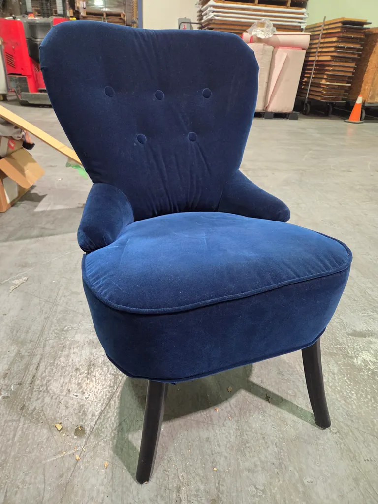 🌈🎈♻️ free BROKEN LEG CHAIR blue velvet ikea chair photo 1