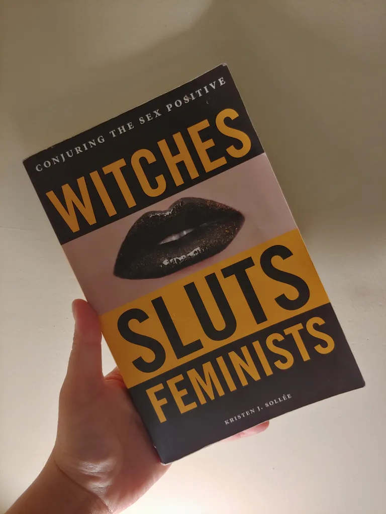 October 📙 Special photo 1