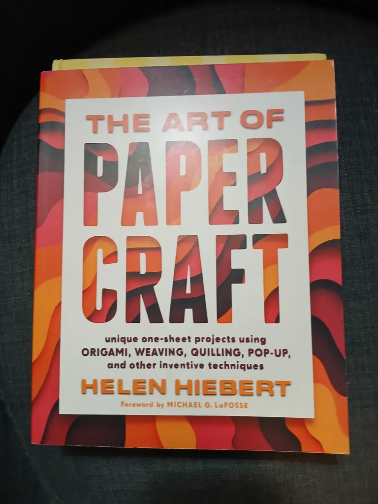 Paper craft book photo 1