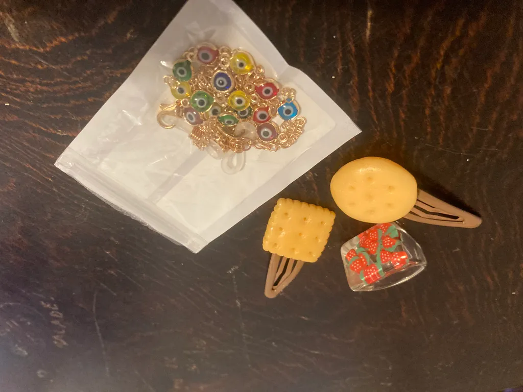 accessories lot photo 1