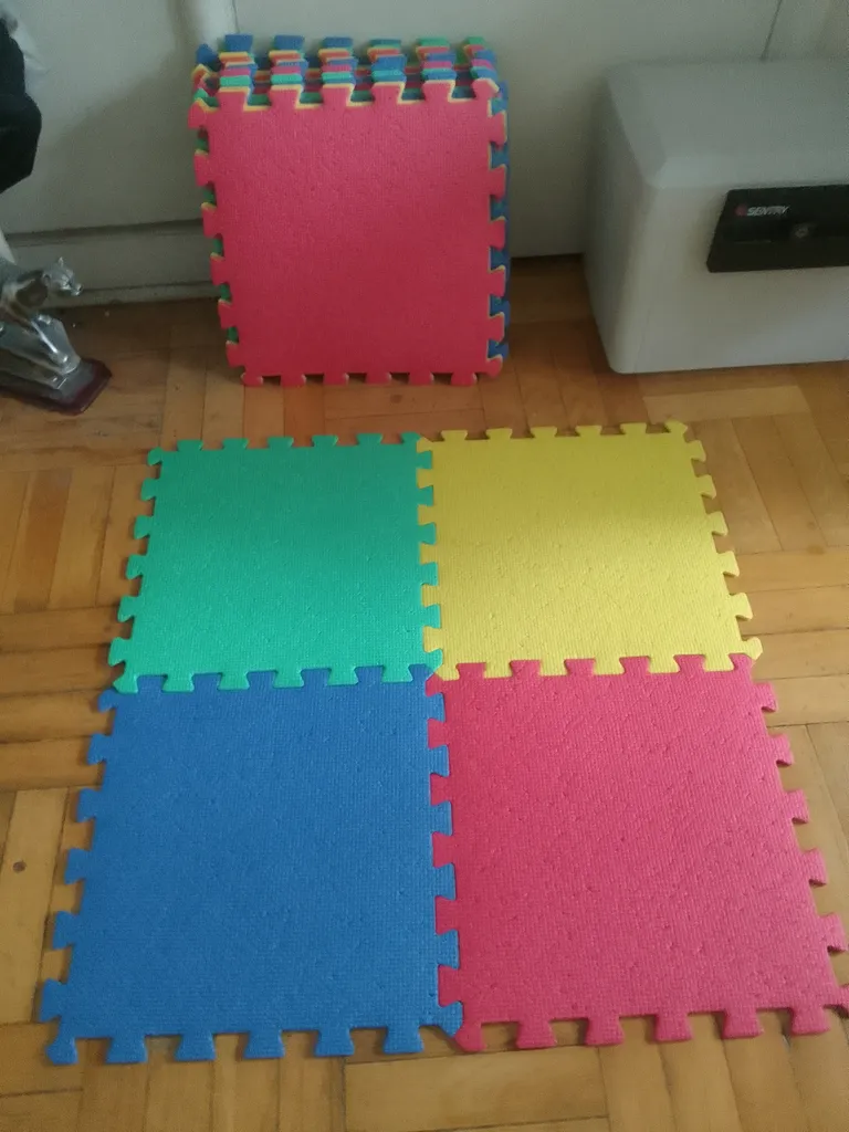 (18) 16" Interlocking Floor Foam Playmats  photo 1