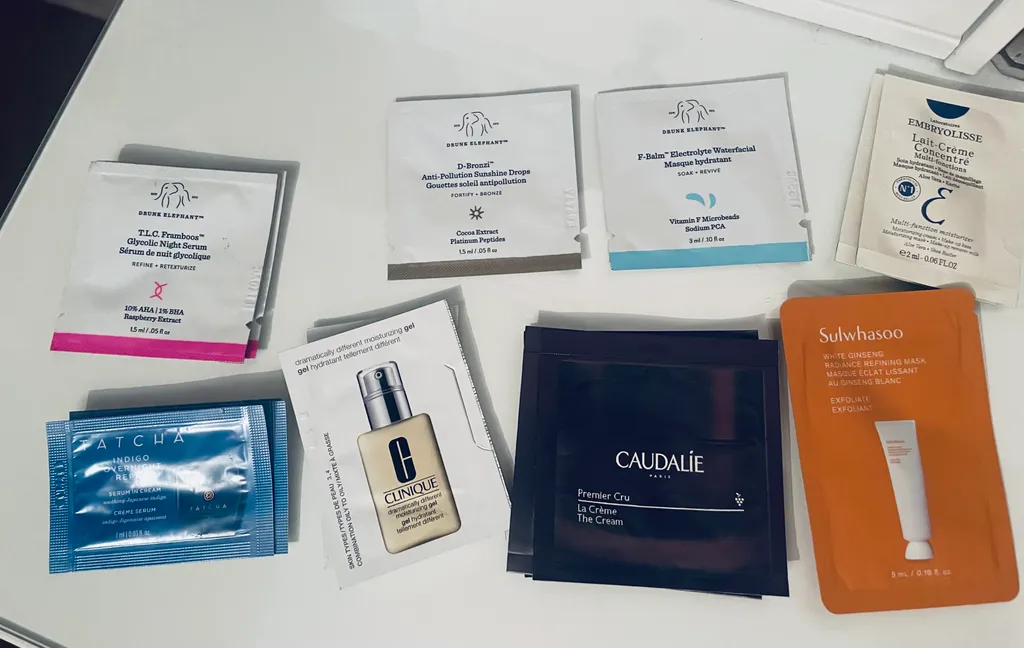 Skin care samples bundle  photo 1