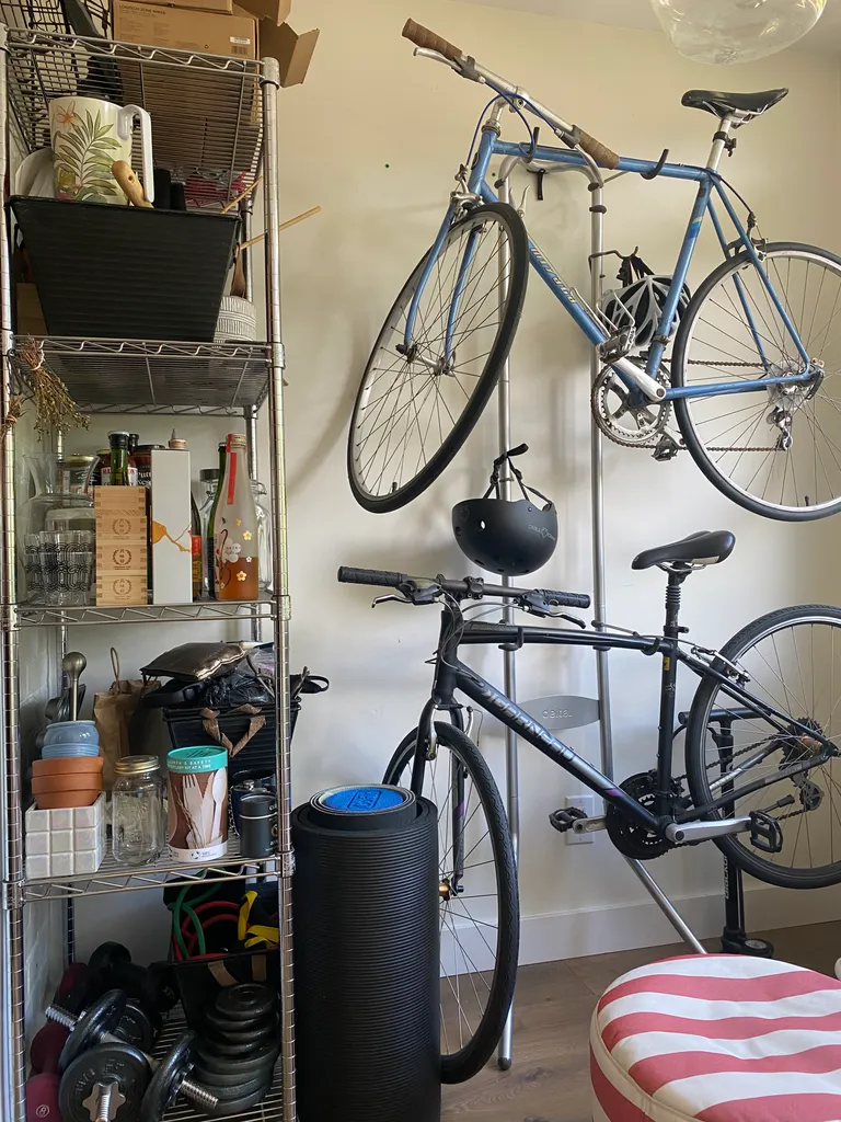 BIKE RACK - 2 BIKES photo 1