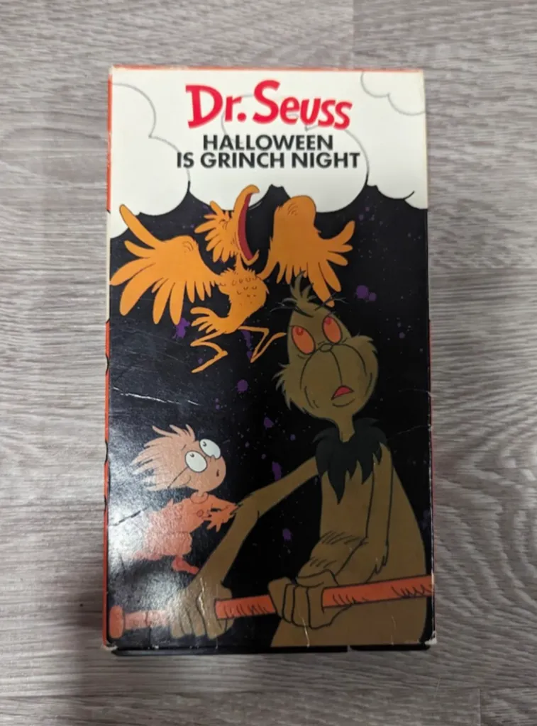 Dr. Seuss Halloween is Grinch Night VHS Movie photo 1
