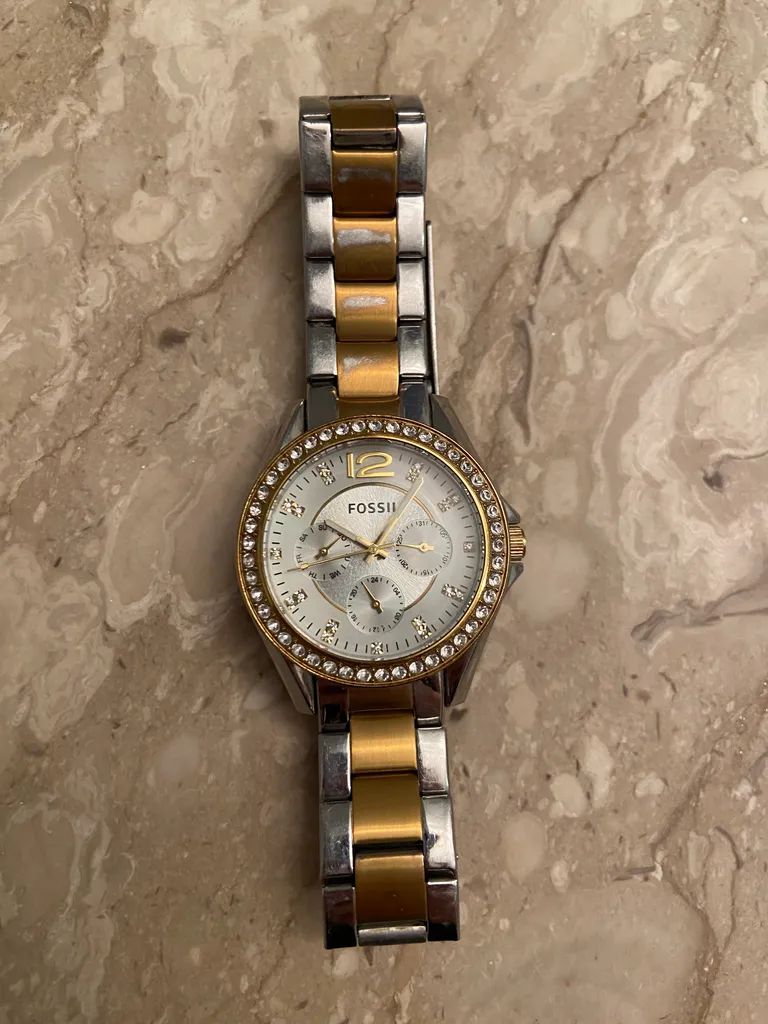Fossil watch  photo 1