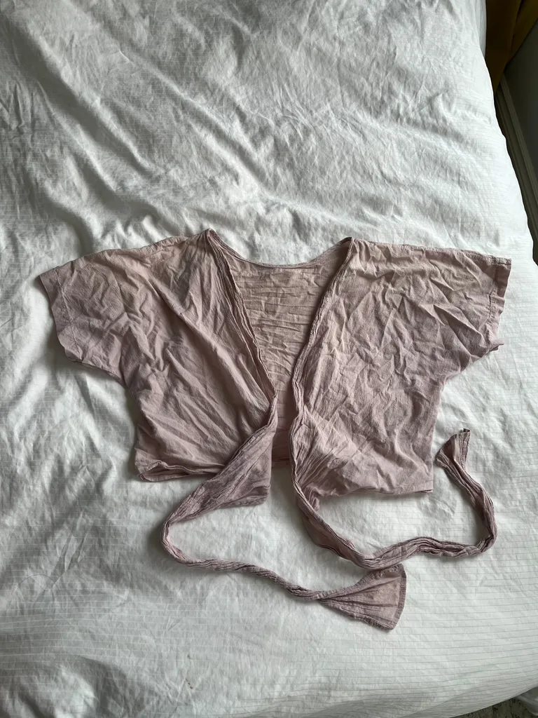 Linen wrap crop top photo 1