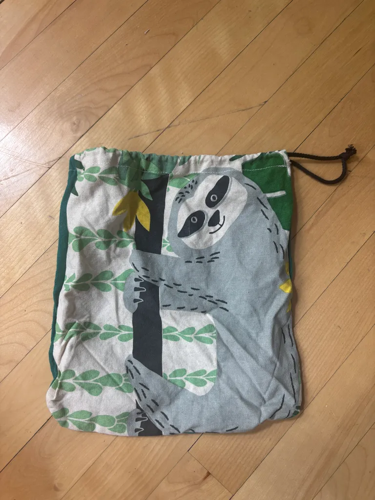 Fabric shoe or reusable bag  photo 1