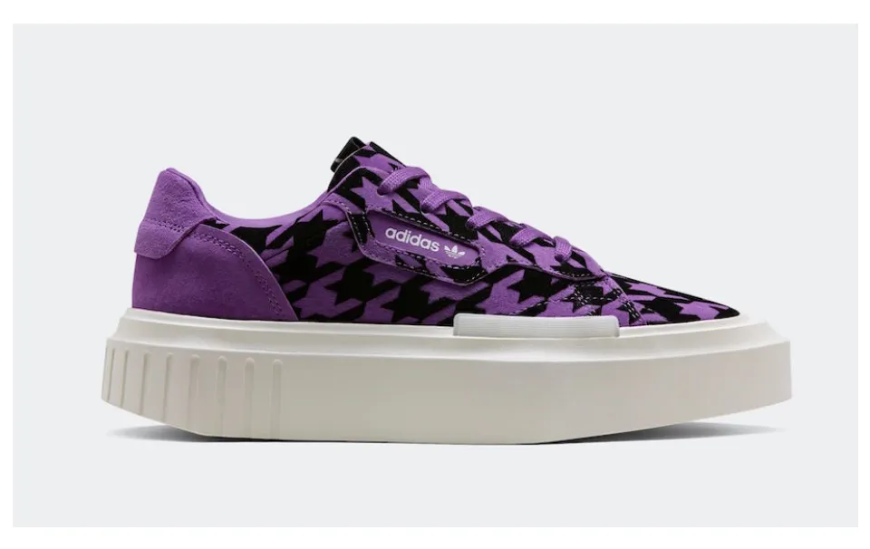 Adidas New Sneakers 6.5 photo 1