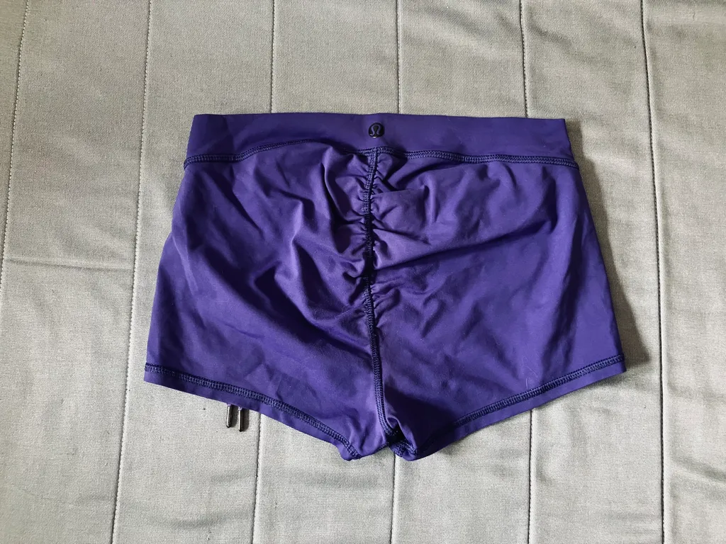 Lulu Lemon Women’s Shorts Size S  photo 1