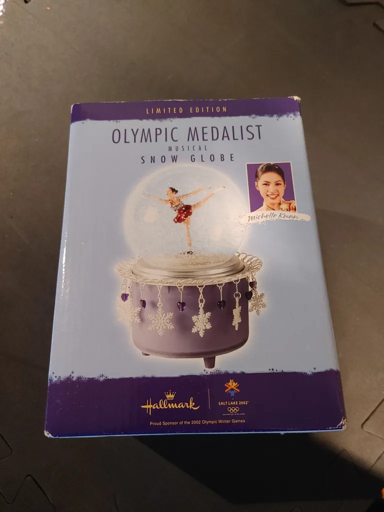 Michelle Kwan Musical Snow Globe photo 1