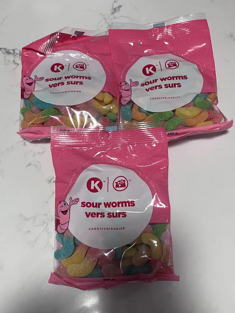 Sour worms candy photo 1
