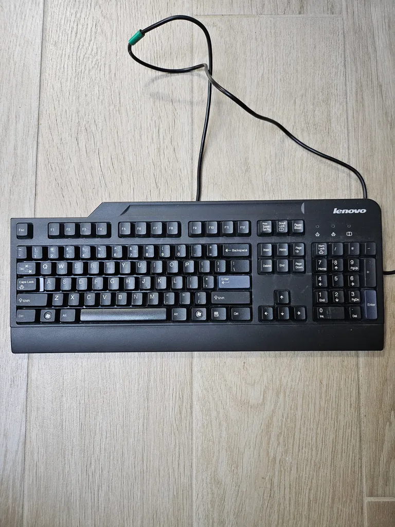 Lenovo USB Keyboard photo 1