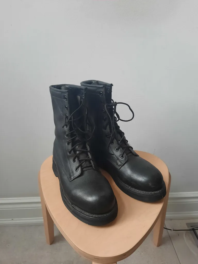 TRADED Vintage Combat Boots photo 1