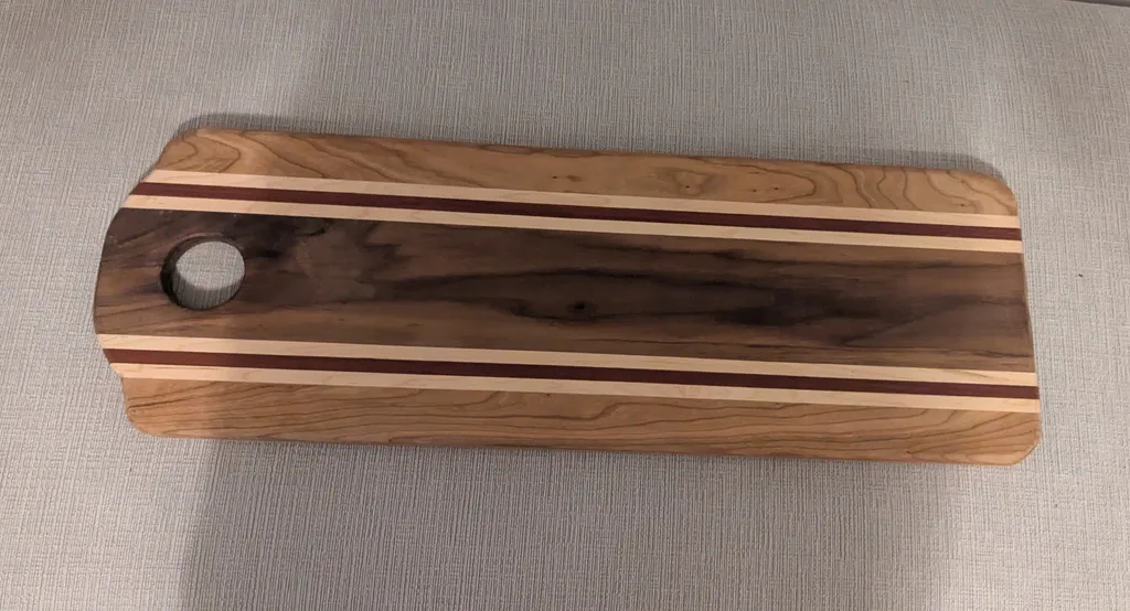 Brand New Custom-made Wooden Serving Board photo 1