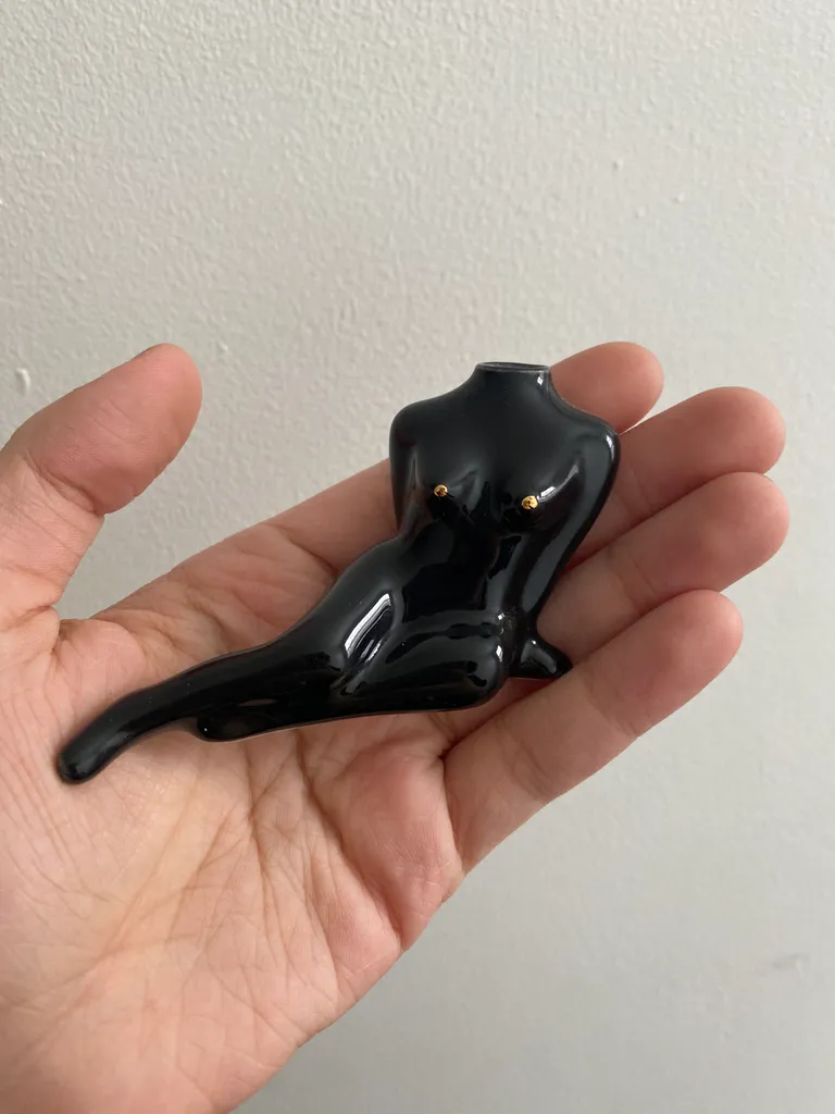 Noémiah porcelain bud vase photo 1