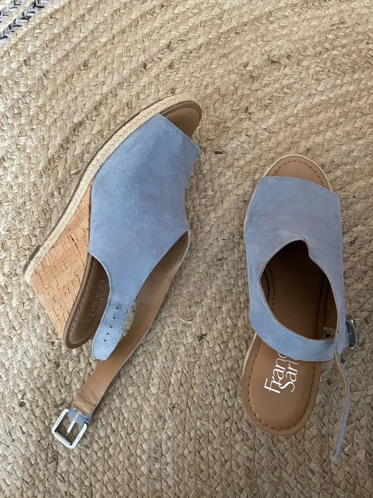 Franco Sarto suede wedge heel photo 1