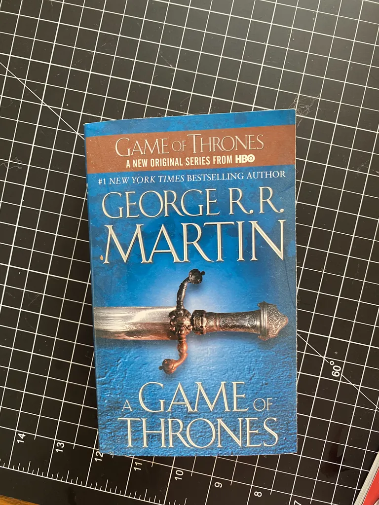 Game of thrones book 1 photo 1