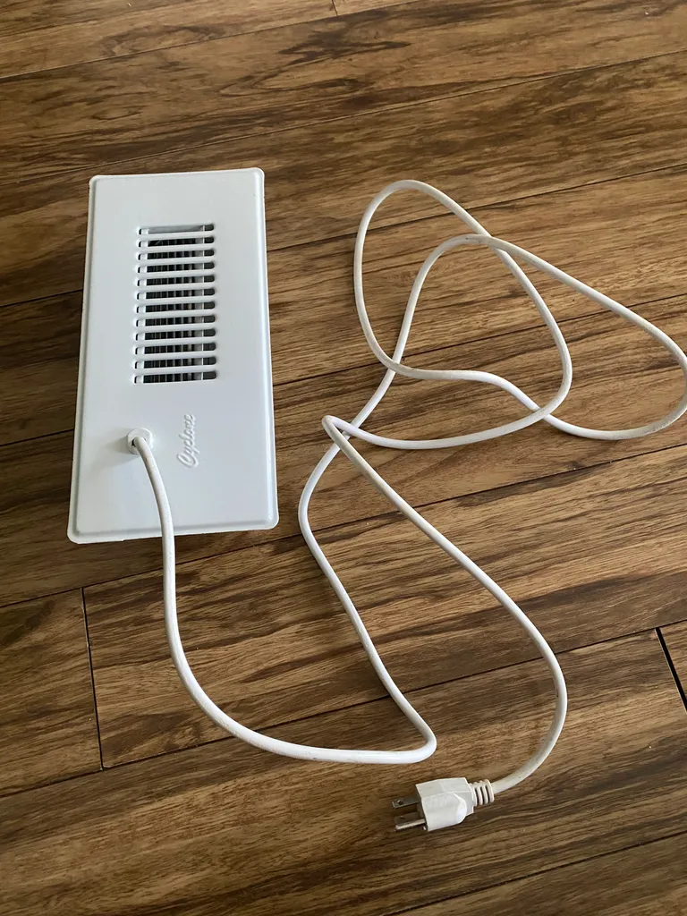 Cyclone Automatic Fan Booster photo 1