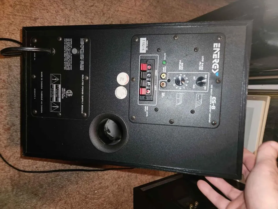 Energy ES8 powered subwoofer photo 1