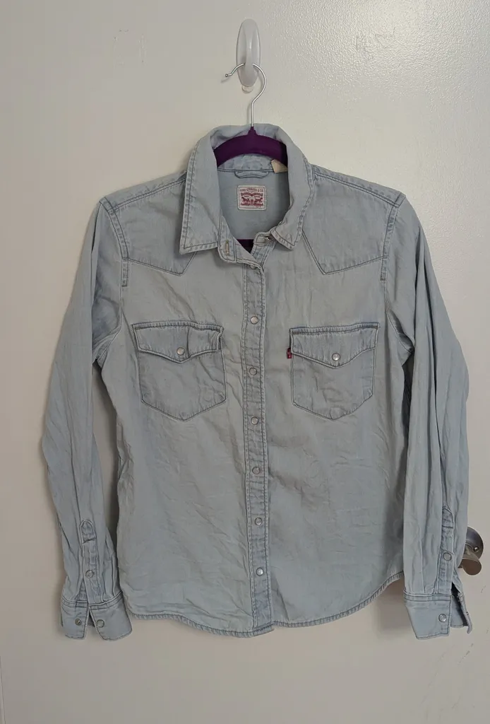 Levi Strauss & Co. Denim Shirt - Women's Size Small photo 1