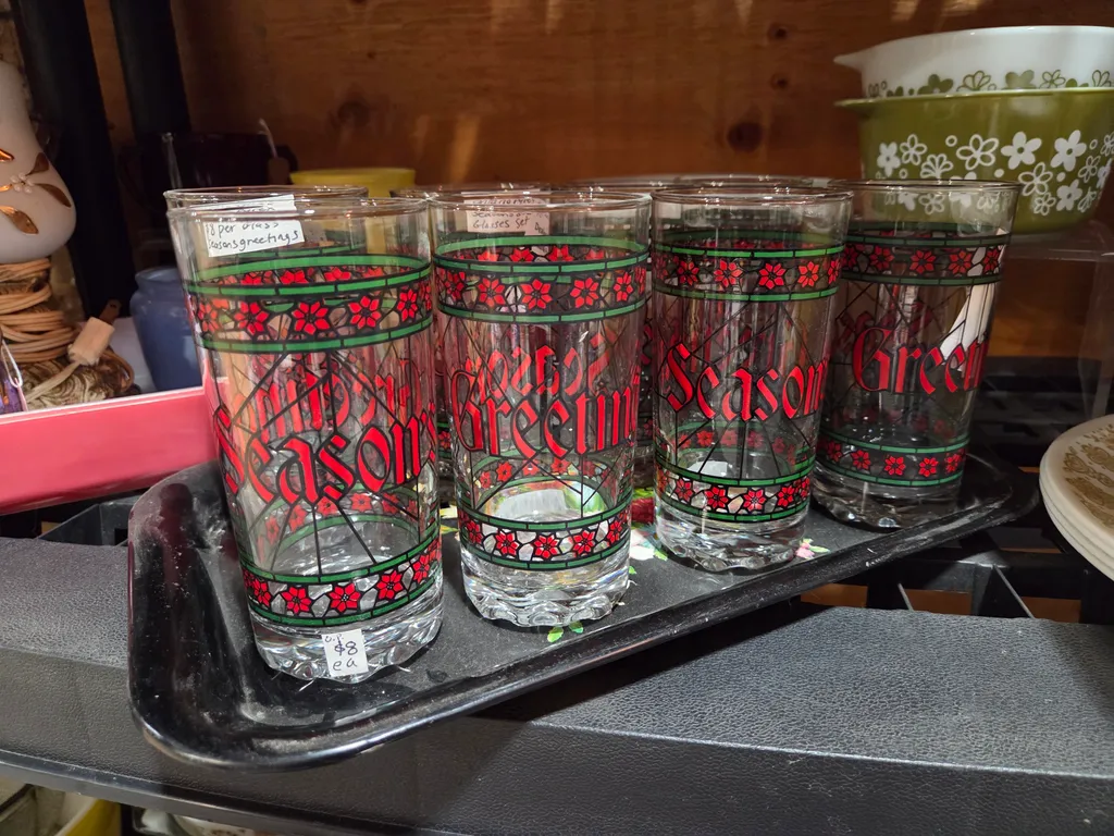 8x SEASONS GREETINGS  photo 1