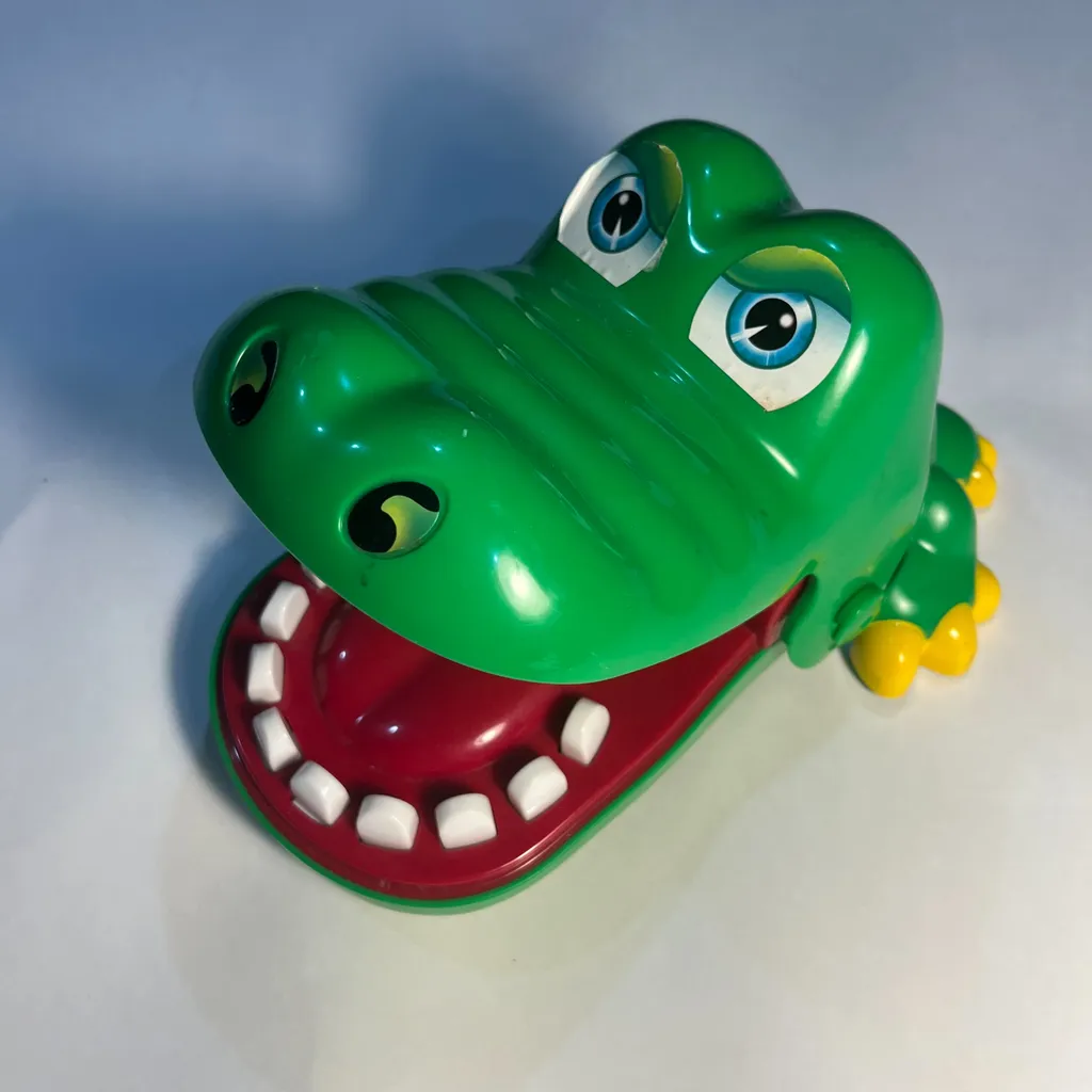 Crocodile teeth game  photo 1
