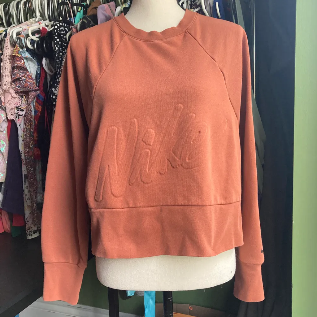 Nike medium sweatshirt  photo 1