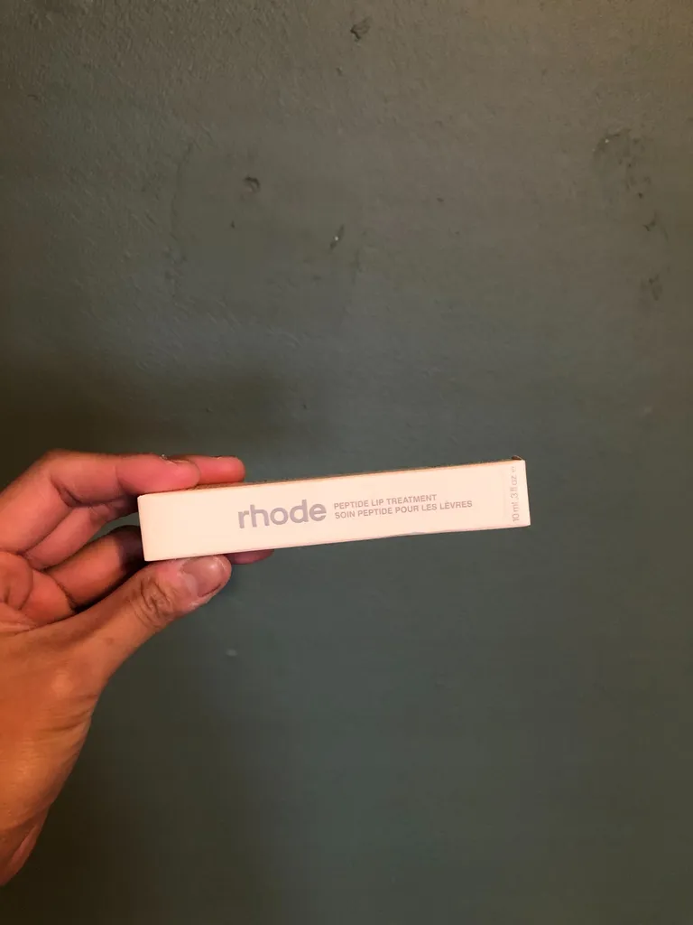 Rhode Peptide Lip treatment  photo 1