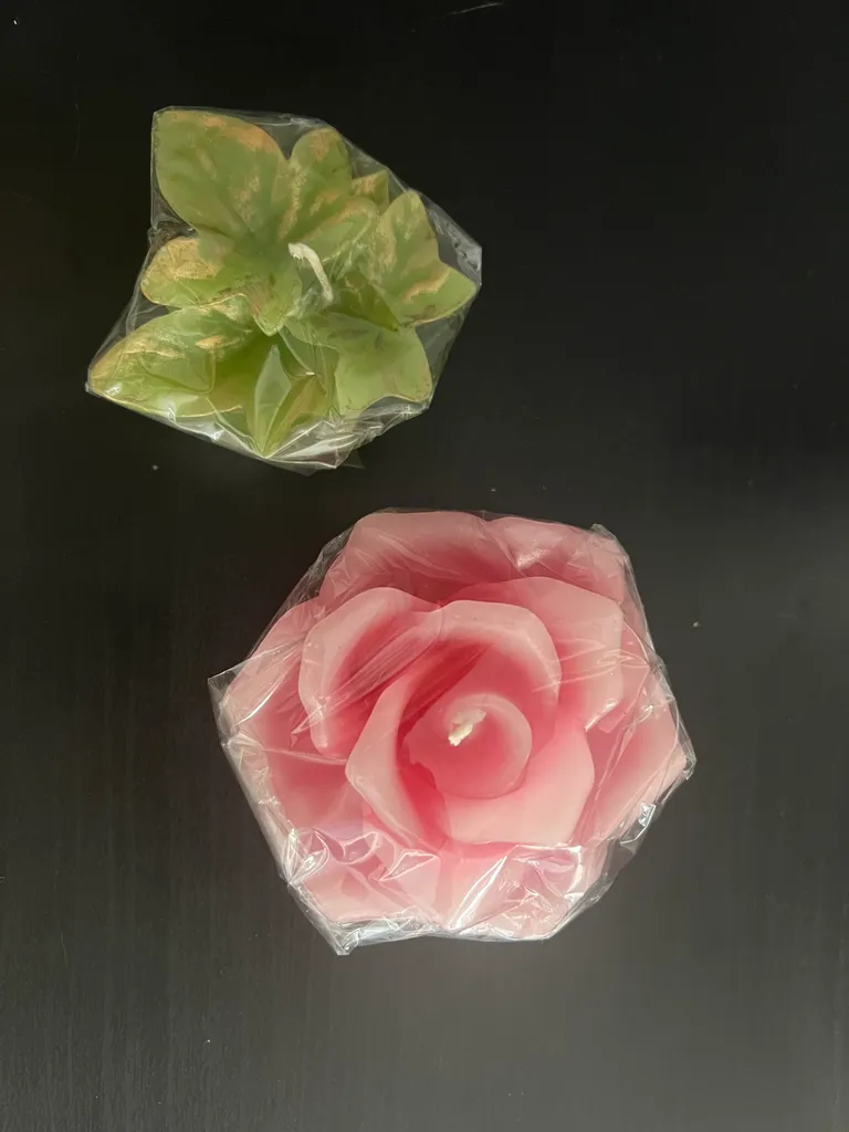 Floating Candles photo 1