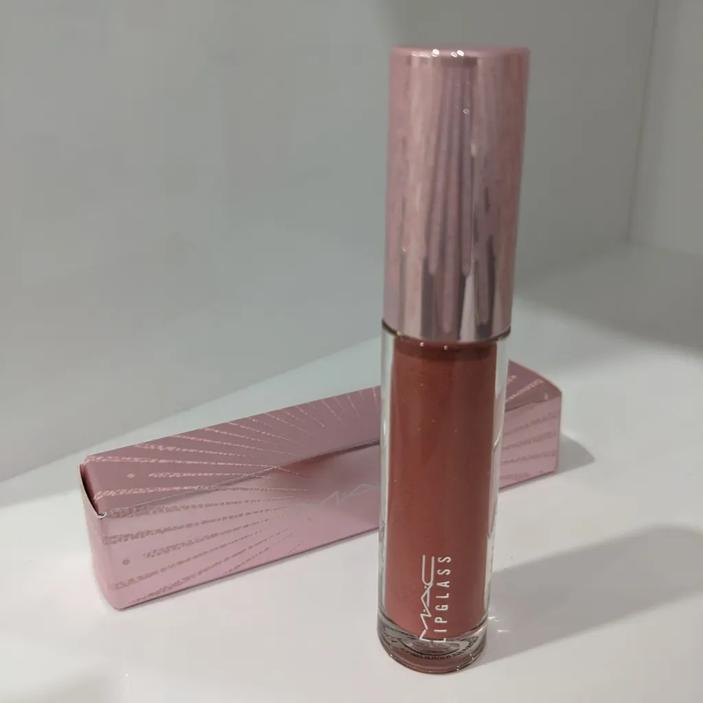 BNIB MAC Lipglass  photo 1