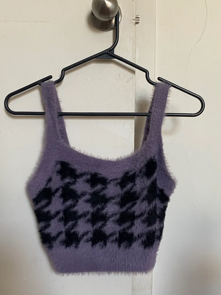 fuzzy f21 top L photo 1