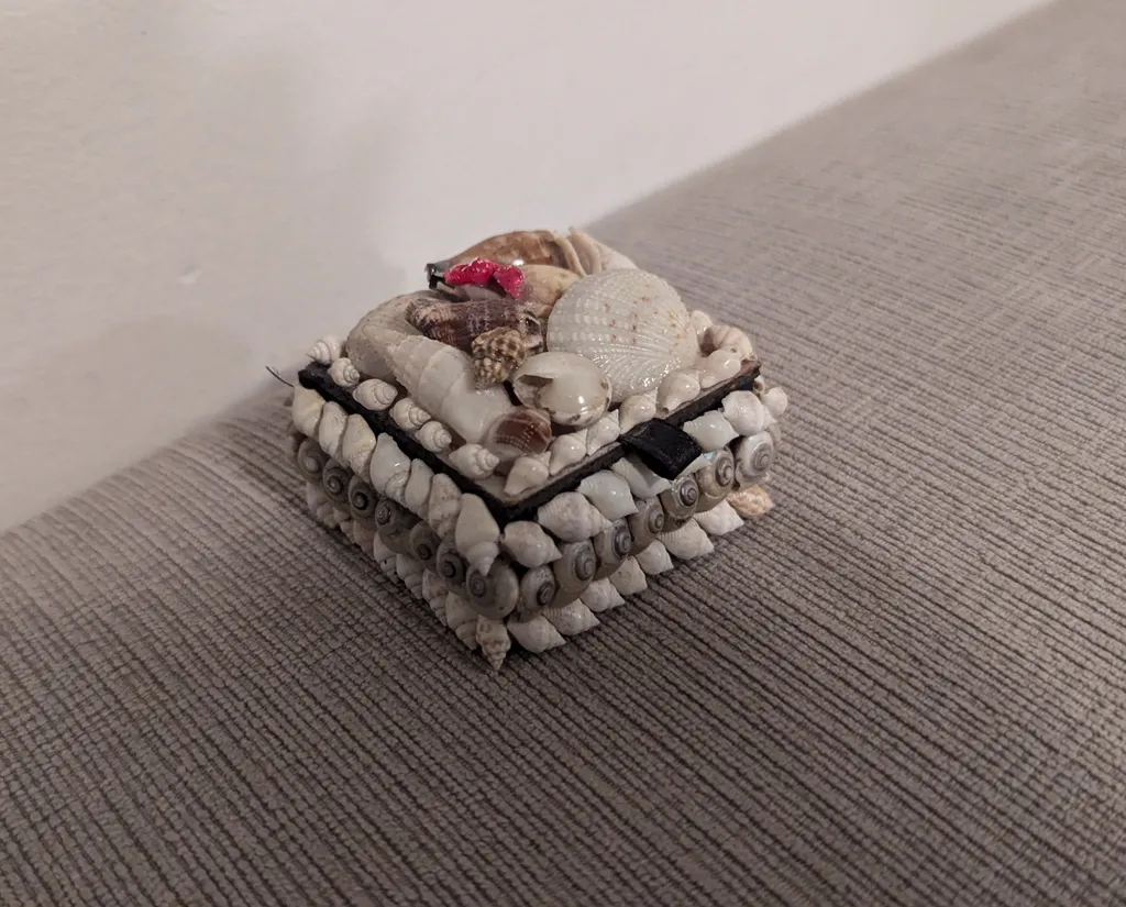 Seashell Trinket Box  photo 1