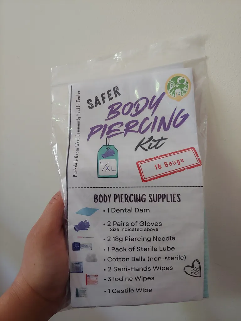 Body Piercing Kit photo 1