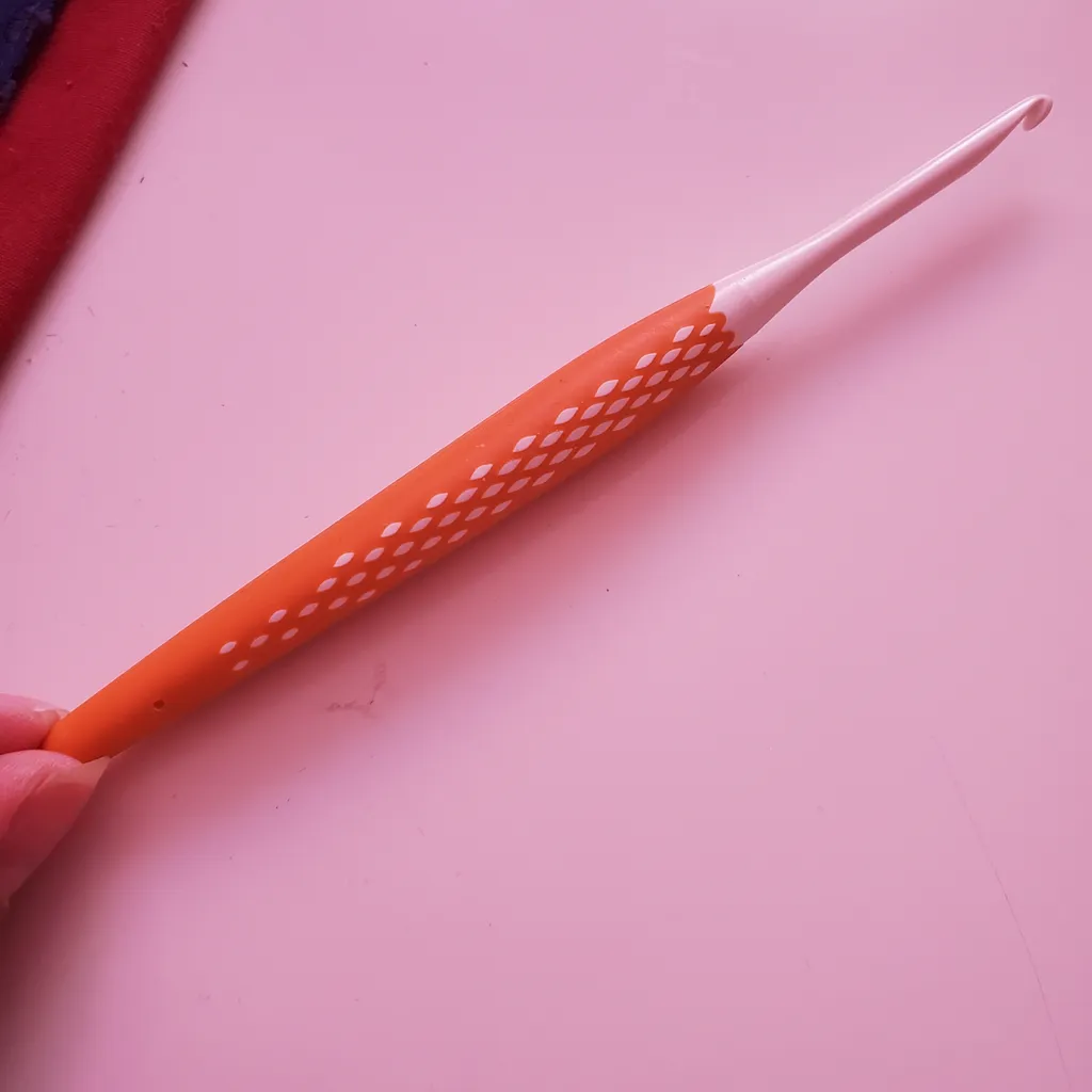 Prym ergo crochet hook photo 1