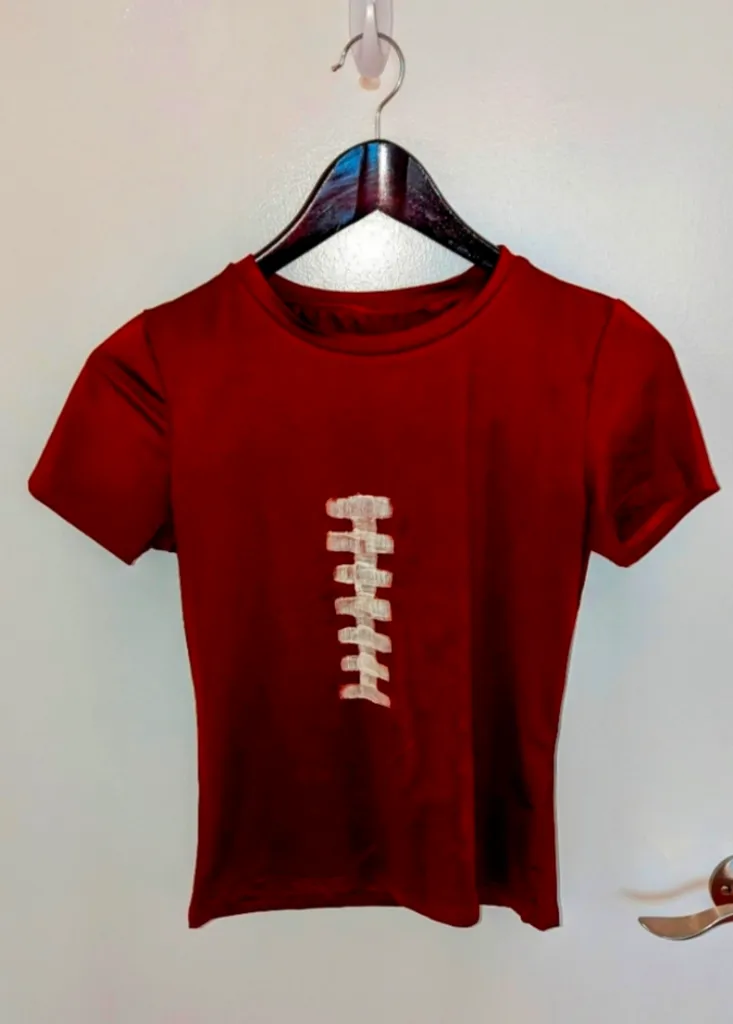 Women's Medium Football Shirt photo 1