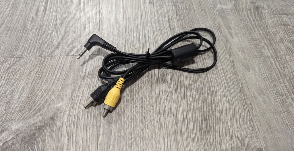 Brand New Audio and Visual Cable  photo 1