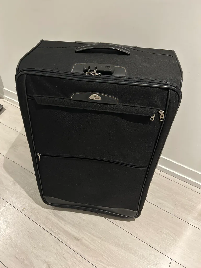 Samsonite Luggage Bag photo 1