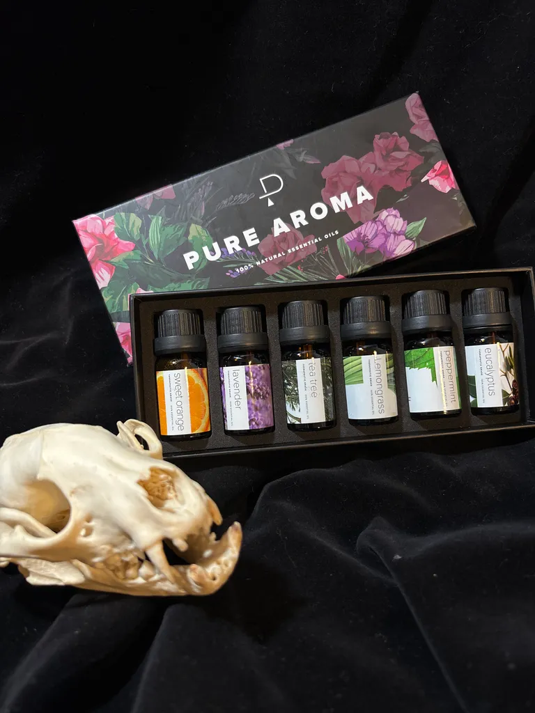 Pure Essential Oils kit photo 1