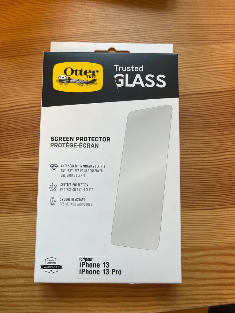 Otterbox screen protector  photo 1