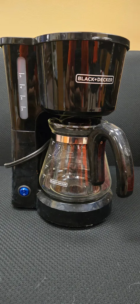 Black and decker coffee maker photo 1