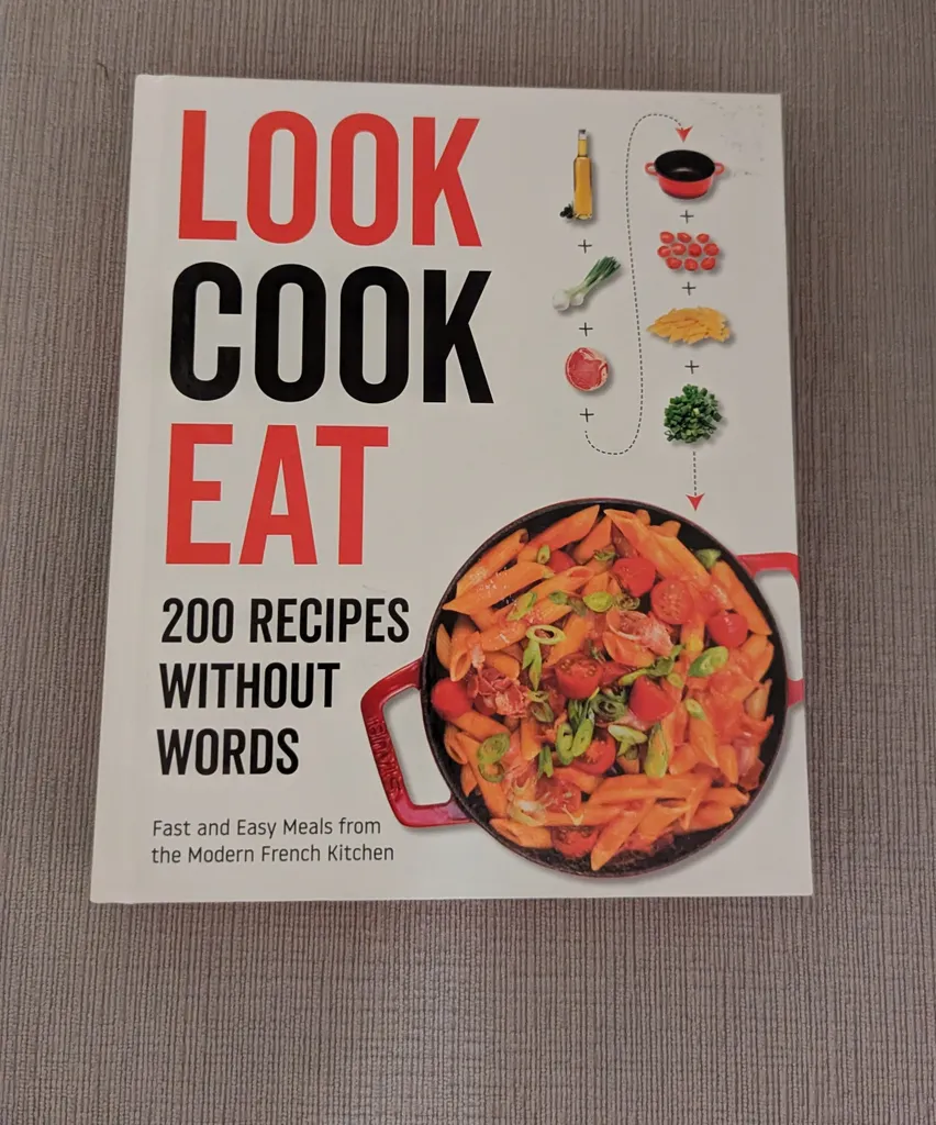 Look Cook Eat Cookbook - 200 Recipes Without Words photo 1
