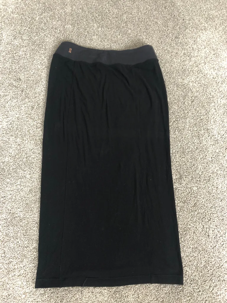 TRADED Kit & Ace Black Skirt - Sz 8 photo 1