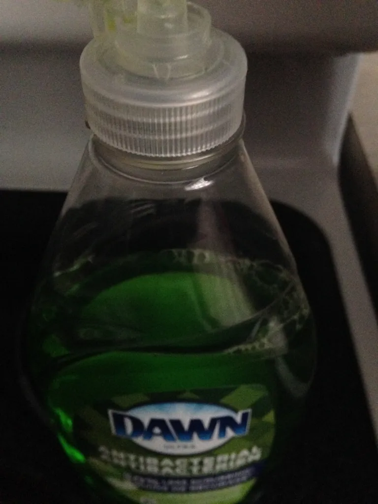 Dawn Dishwashing Soap photo 1