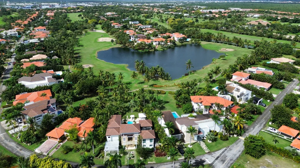 Drone shots  photo 1