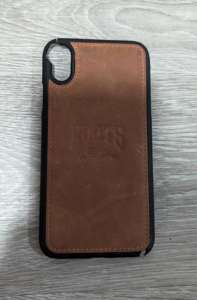Roots iPhone Case - Brown Leather photo 1
