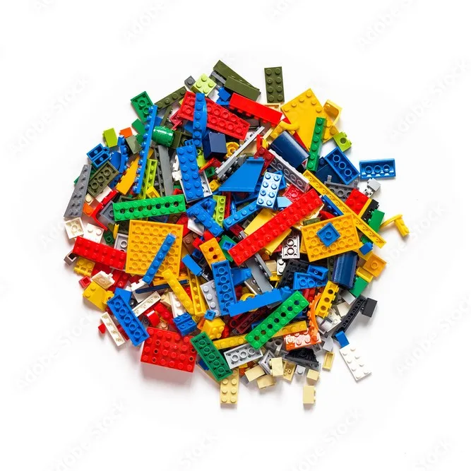 ISO - misc lego photo 1