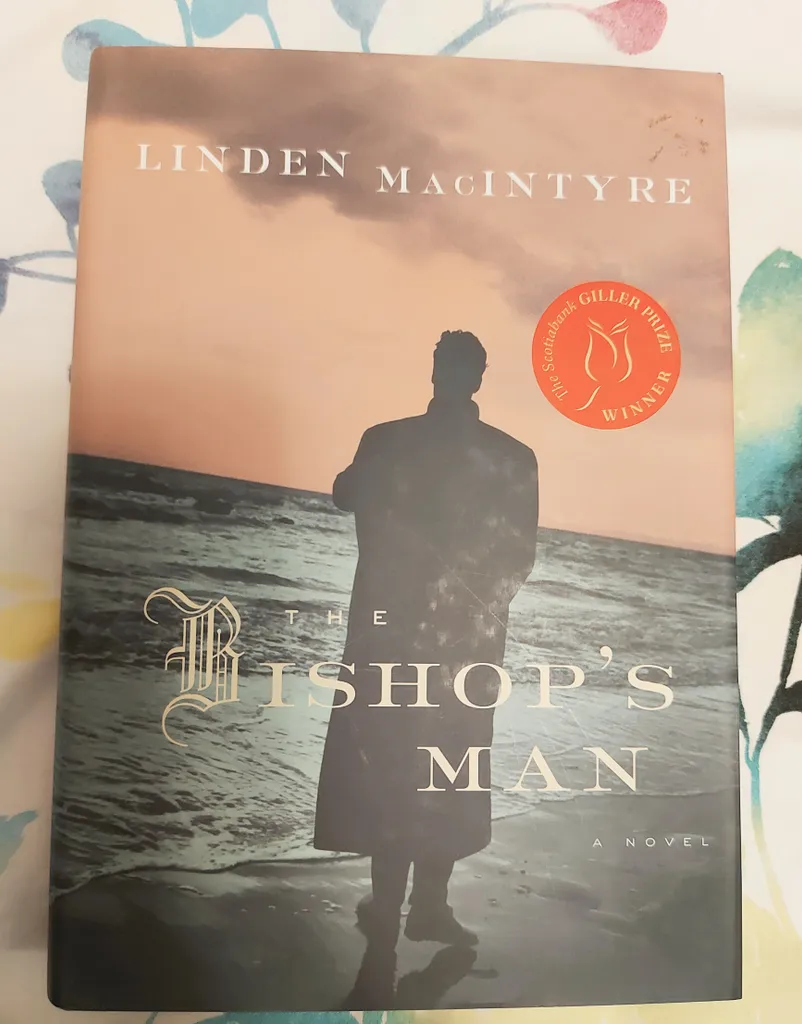 3/$15 The Bishop's Man by Linden MacIntyre photo 1