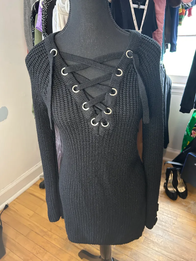 Sweater Dress Revamped S photo 1